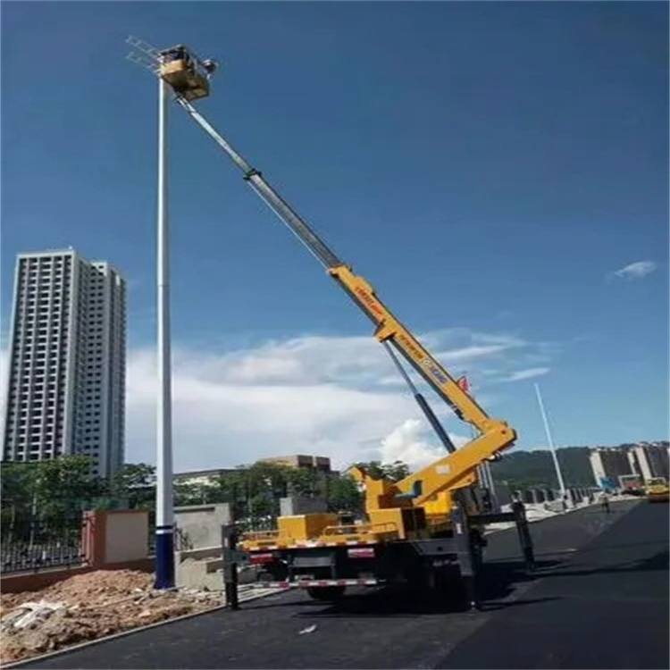 东路镇维修路灯的曲臂升降车出租