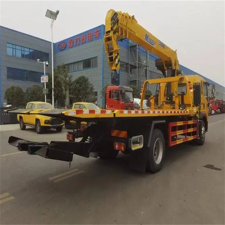 东路镇附近小随车吊出租电话，轻松解决搬运烦恼